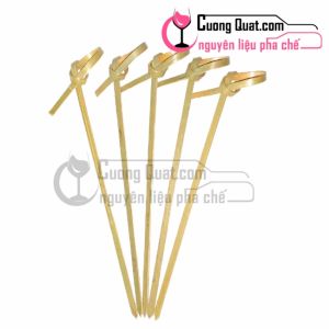 (DC) Tăm Tre Xiên Trái Cây Thắt Nút Tự Nhiên 100 Cái – 12cm